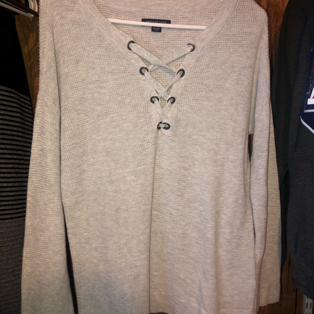 American Eagle sweater